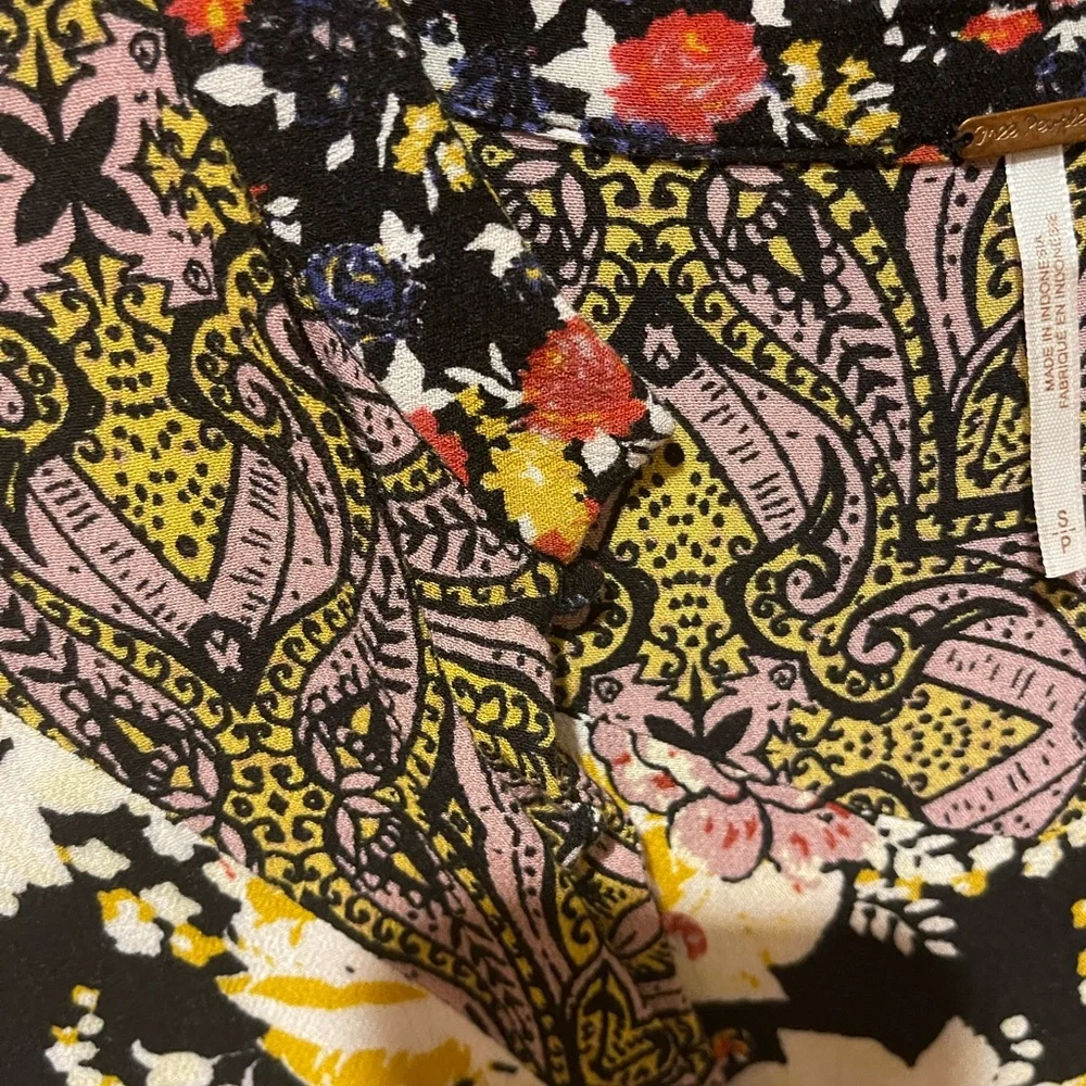 Free People floral patterned‎ blouse
